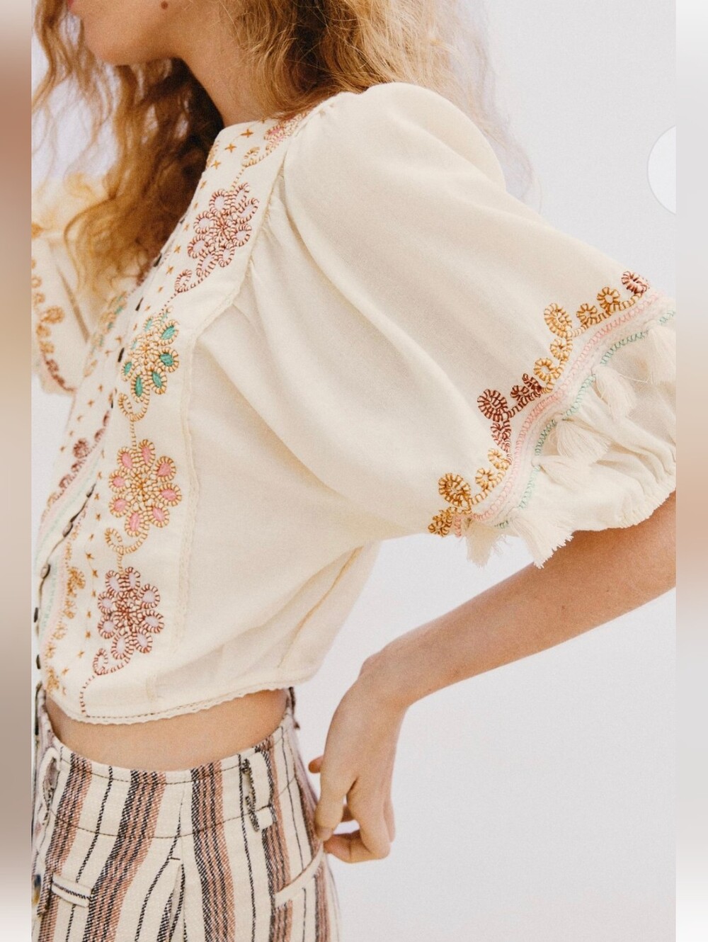 Zara Embroidered Cream Top(L)